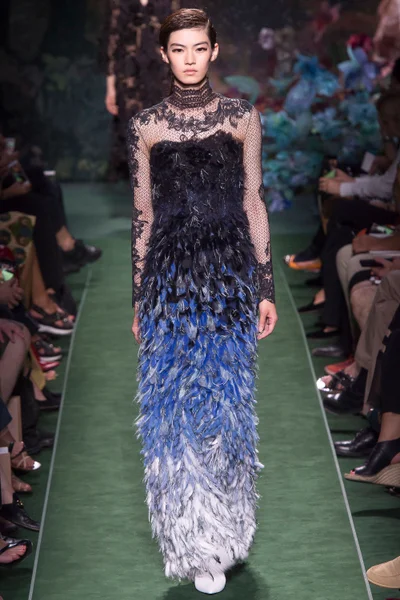 Look 34